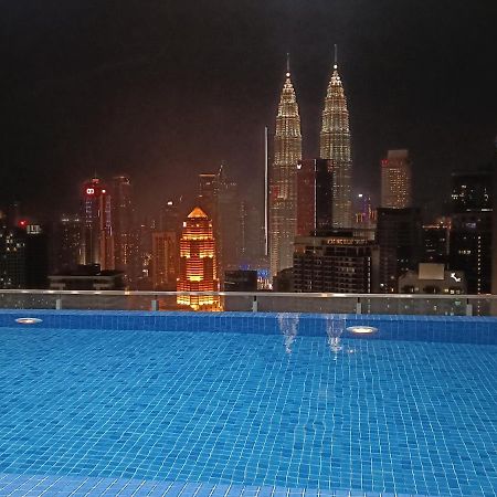 Cl 29A Insta Klcc View & Infinity Pool Apartment Куала Лумпур Екстериор снимка