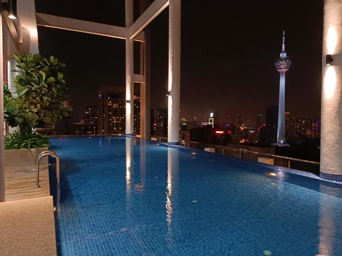Cl 29A Insta Klcc View & Infinity Pool Apartment Куала Лумпур Екстериор снимка