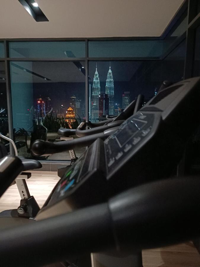 Cl 29A Insta Klcc View & Infinity Pool Apartment Куала Лумпур Екстериор снимка
