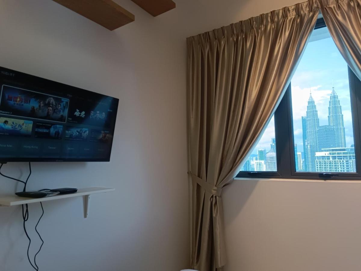 Cl 29A Insta Klcc View & Infinity Pool Apartment Куала Лумпур Екстериор снимка